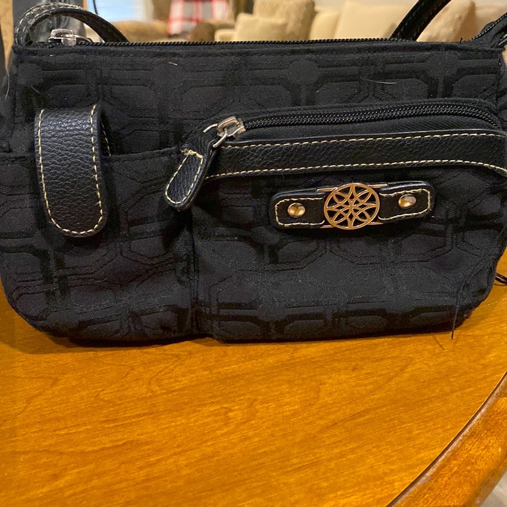 Retro black purse